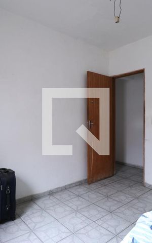 Casa à venda com 200m², 6 quartos e 2 vagasQuarto 4