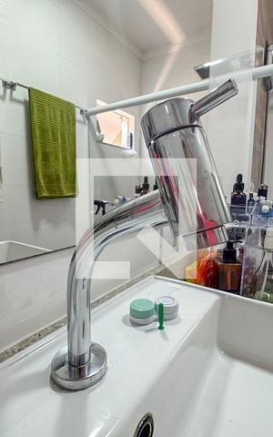 Casa à venda com 146m², 3 quartos e 3 vagas Casa à venda com 146m², 3 quartos e 3 vagasBanheiro da Suíte