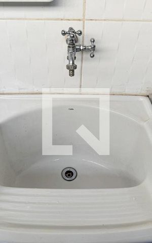 Casa à venda com 146m², 3 quartos e 3 vagas Casa à venda com 146m², 3 quartos e 3 vagasÁrea de Serviço
