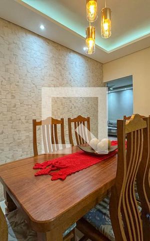 Casa à venda com 146m², 3 quartos e 3 vagas Casa à venda com 146m², 3 quartos e 3 vagasSala de jantar