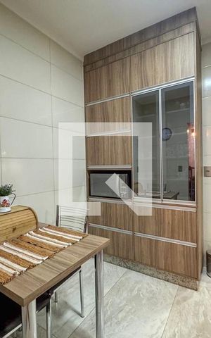 Casa à venda com 146m², 3 quartos e 3 vagas Casa à venda com 146m², 3 quartos e 3 vagasCozinha