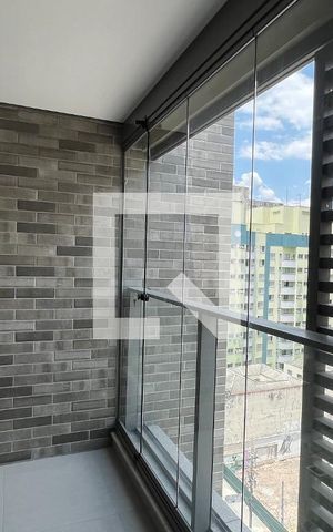 Apartamento à venda com 37m², 1 quarto e 1 vaga Apartamento à venda com 37m², 1 quarto e 1 vagaSacada