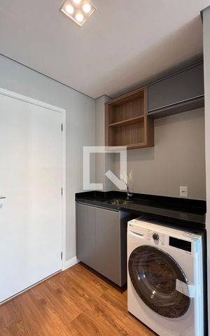Apartamento à venda com 37m², 1 quarto e 1 vaga Apartamento à venda com 37m², 1 quarto e 1 vagaÁrea de Serviço