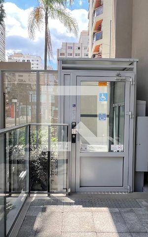 Apartamento à venda com 37m², 1 quarto e 1 vaga Apartamento à venda com 37m², 1 quarto e 1 vagaEntrada
