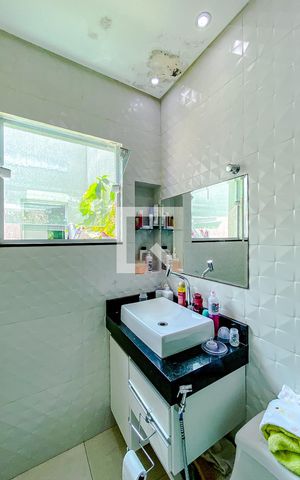 Casa à venda com 480m², 4 quartos e 10 vagasBanheiro da Suíte 1