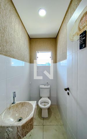 Casa à venda com 480m², 4 quartos e 10 vagasBanheiro 2