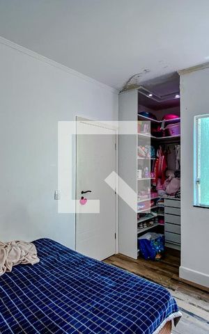 Casa à venda com 480m², 4 quartos e 10 vagasQuarto 1 - Suíte
