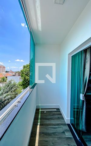 Casa à venda com 480m², 4 quartos e 10 vagasVaranda da Suíte 3