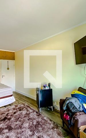 Casa à venda com 480m², 4 quartos e 10 vagasQuarto 3 - Suíte