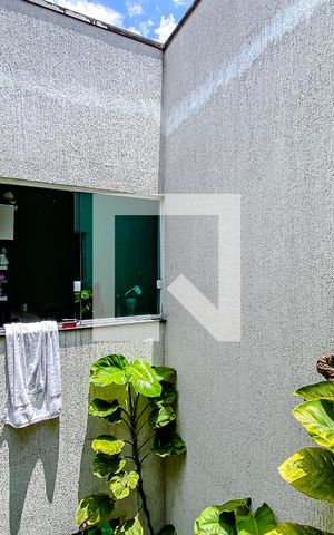 Casa à venda com 480m², 4 quartos e 10 vagasBanheiro da Suíte 2