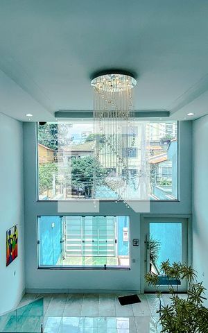 Casa à venda com 480m², 4 quartos e 10 vagasSala 2
