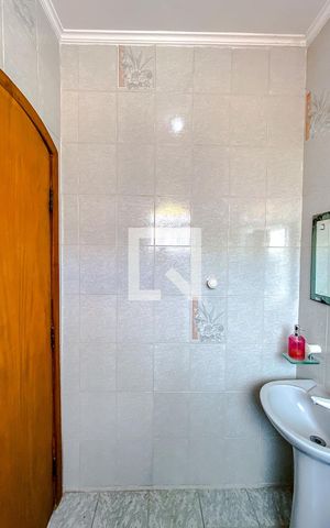 Casa para alugar com 136m², 3 quartos e 3 vagasBanheiro da Suíte