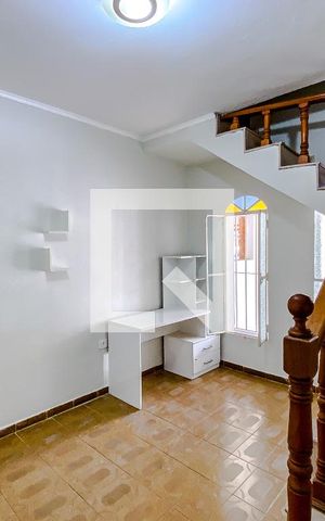 Casa para alugar com 136m², 3 quartos e 3 vagasSala