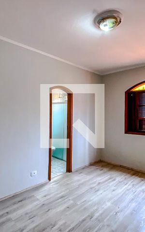 Casa para alugar com 136m², 3 quartos e 3 vagasQuarto 2 - Suíte