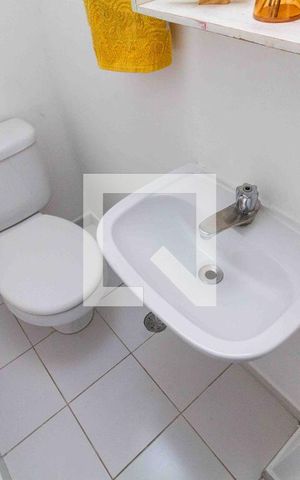 Casa de condomínio à venda com 113m², 3 quartos e 2 vagasBanheiro 2