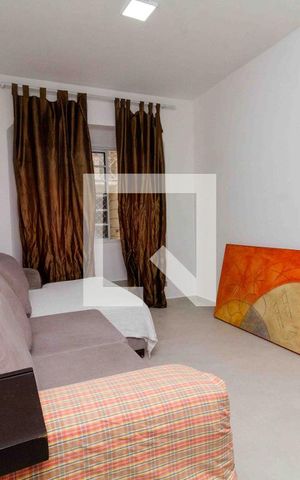 Casa de condomínio à venda com 113m², 3 quartos e 2 vagasSala