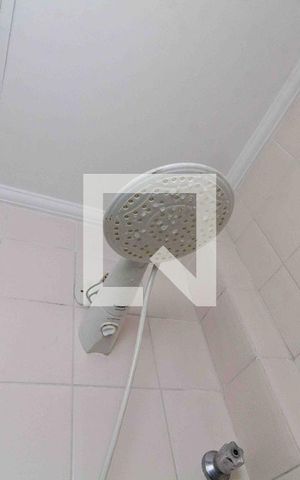 Casa de condomínio à venda com 113m², 3 quartos e 2 vagasBanheiro 1