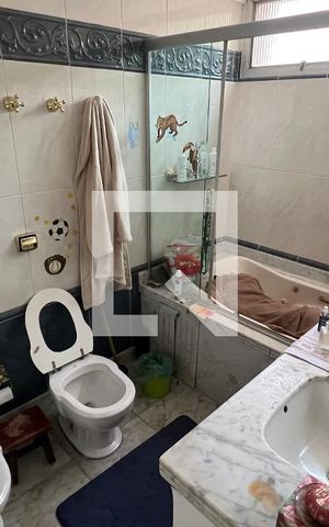 Apartamento para alugar com 128m², 2 quartos e 2 vagas Apartamento para alugar com 128m², 2 quartos e 2 vagasBanheiro da Suíte
