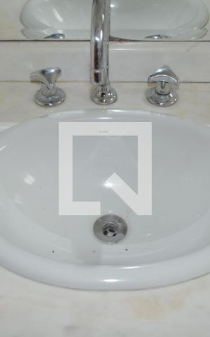 Apartamento à venda com 110m², 3 quartos e 2 vagasBanheiro