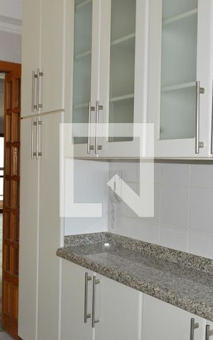 Apartamento à venda com 110m², 3 quartos e 2 vagasCozinha