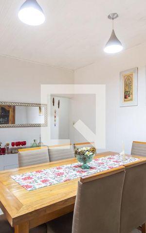 Casa à venda com 293m², 3 quartos e 3 vagas Casa à venda com 293m², 3 quartos e 3 vagasSala de Jantar