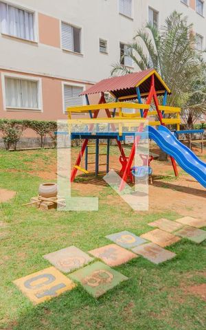 Apartamento para alugar com 44m², 2 quartos e 1 vaga Apartamento para alugar com 44m², 2 quartos e 1 vagaÁrea comum - Playground