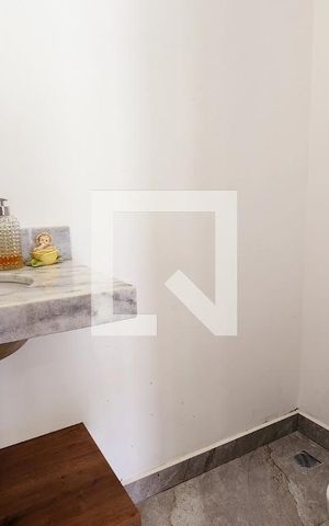 Casa de condomínio à venda com 104m², 3 quartos e 2 vagas Casa de condomínio à venda com 104m², 3 quartos e 2 vagasLavabo