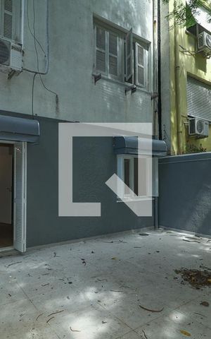 Apartamento à venda com 120m², 2 quartos e sem vaga Apartamento à venda com 120m², 2 quartos e sem vagaÁrea privativa