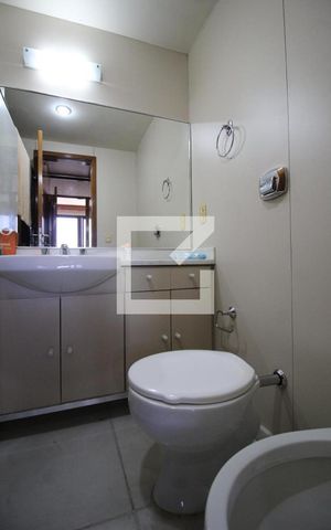 Apartamento para alugar com 122m², 3 quartos e 2 vagas Apartamento para alugar com 122m², 3 quartos e 2 vagasBanheiro da suíte