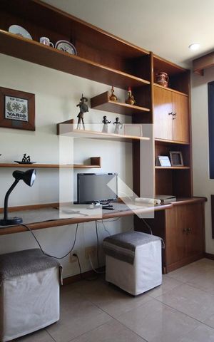 Apartamento para alugar com 122m², 3 quartos e 2 vagas Apartamento para alugar com 122m², 3 quartos e 2 vagasDetalhe do quarto 2