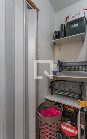 Apartamento à venda com 74m², 2 quartos e sem vaga Apartamento à venda com 74m², 2 quartos e sem vagaÁrea de Serviço