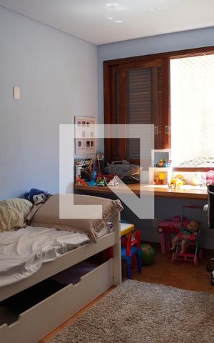 Apartamento para alugar com 170m², 3 quartos e 2 vagasQuarto