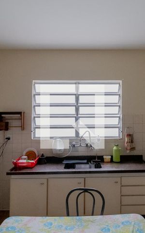Casa à venda com 215m², 4 quartos e 2 vagas Casa à venda com 215m², 4 quartos e 2 vagasCasa 2 - Cozinha