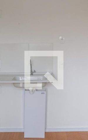Apartamento para alugar com 28m², 2 quartos e sem vaga Apartamento para alugar com 28m², 2 quartos e sem vagaSala e Cozinha