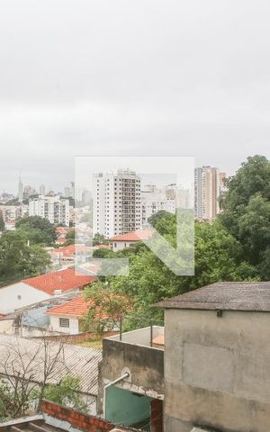 Apartamento para alugar com 28m², 2 quartos e sem vaga Apartamento para alugar com 28m², 2 quartos e sem vagaVista do Quarto 1