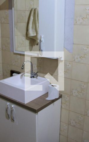 Casa à venda com 175m², 3 quartos e 2 vagasBanheiro