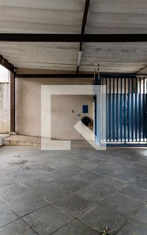 Casa à venda com 120m², 3 quartos e 2 vagas Casa à venda com 120m², 3 quartos e 2 vagasGaragem