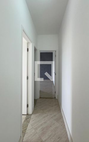 Apartamento para alugar com 58m², 2 quartos e 1 vagaCorredor