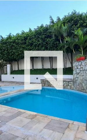 Apartamento para alugar com 55m², 2 quartos e 1 vagaPiscina