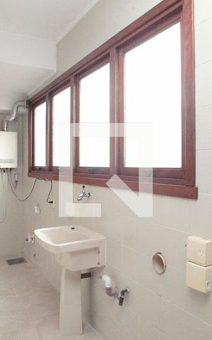 Apartamento à venda com 171m², 3 quartos e 2 vagasÁrea de Serviço + Despensa