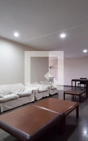 Apartamento à venda com 196m², 3 quartos e 3 vagas Apartamento à venda com 196m², 3 quartos e 3 vagasÁrea comum - Salão de festas