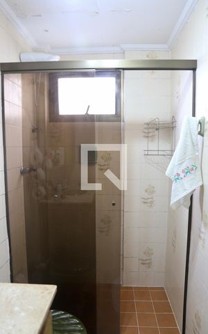 Apartamento à venda com 94m², 3 quartos e 1 vaga Apartamento à venda com 94m², 3 quartos e 1 vagaBanheiro Social