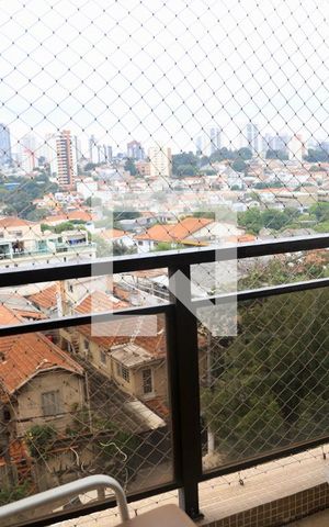 Apartamento à venda com 94m², 3 quartos e 1 vaga Apartamento à venda com 94m², 3 quartos e 1 vagaSacada