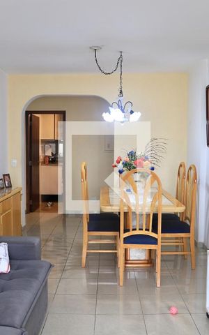 Apartamento à venda com 94m², 3 quartos e 1 vaga Apartamento à venda com 94m², 3 quartos e 1 vagaSala
