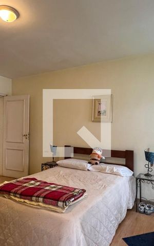 Casa de condomínio à venda com 450m², 4 quartos e 6 vagasSuíte 3