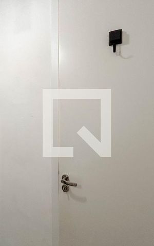 Apartamento à venda com 32m², 2 quartos e sem vaga Apartamento à venda com 32m², 2 quartos e sem vagaBanheiro