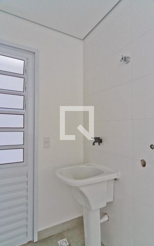Apartamento para alugar com 44m², 2 quartos e sem vagaÁrea de Serviço