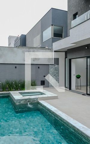 Casa de condomínio à venda com 800m², 5 quartos e 10 vagasPiscina