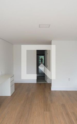 Casa de condomínio à venda com 800m², 5 quartos e 10 vagasSuíte 1