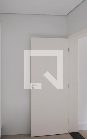 Casa de condomínio à venda com 800m², 5 quartos e 10 vagasÁrea de serviço